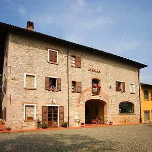 Carpeneto Agriturismo Ristorante Albachiaraヴィラ エクステリア 写真