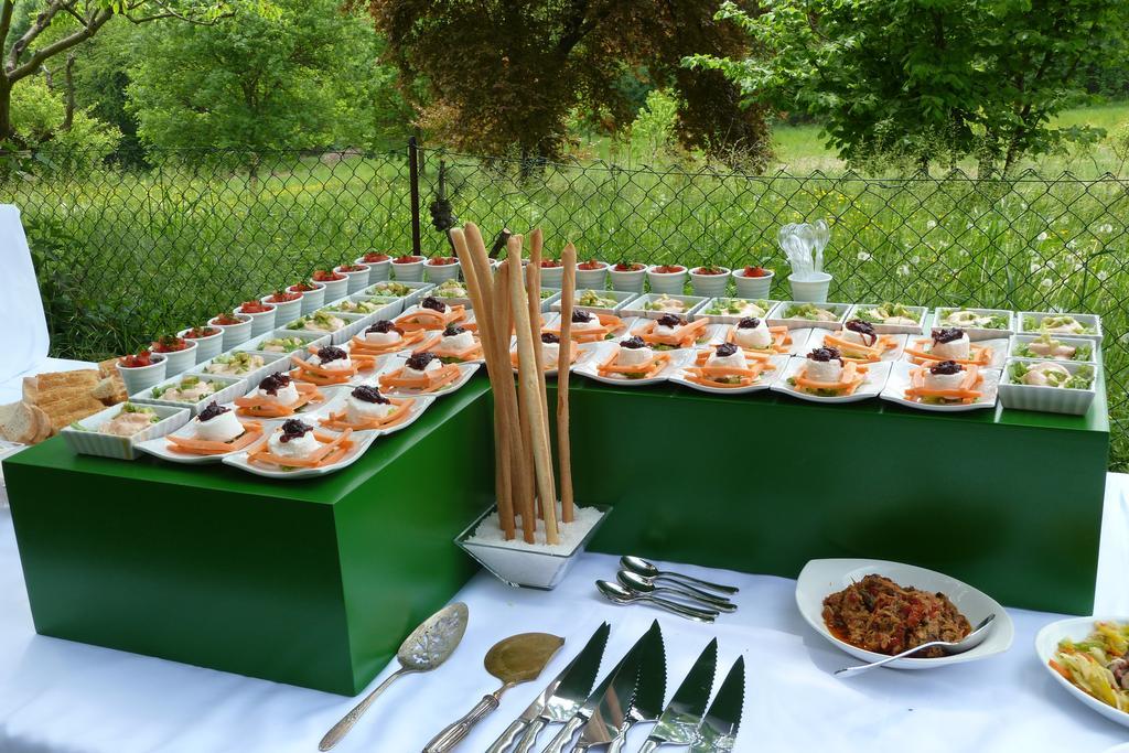 Carpeneto Agriturismo Ristorante Albachiaraヴィラ エクステリア 写真